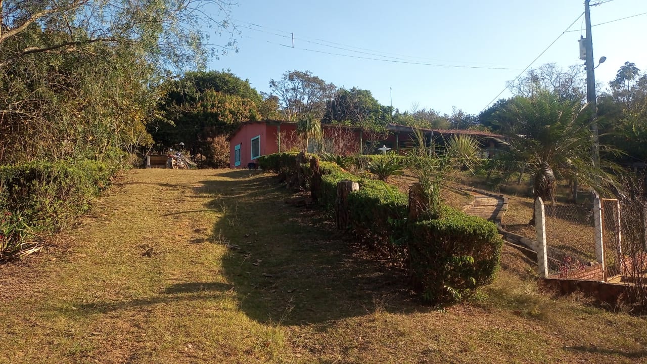 Chácara à Venda - Chácara do Lago