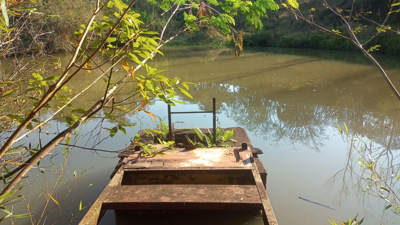 Chácara à Venda - Chácara do Lago