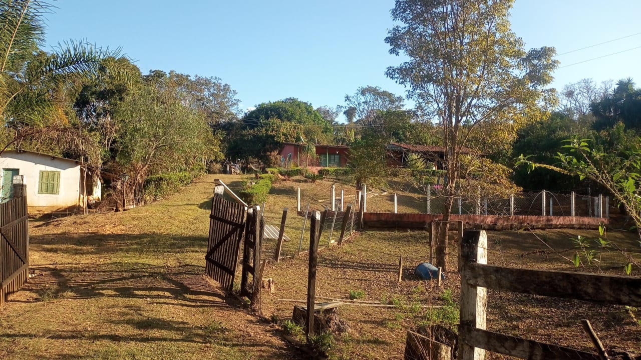 Chácara à Venda - Chácara do Lago